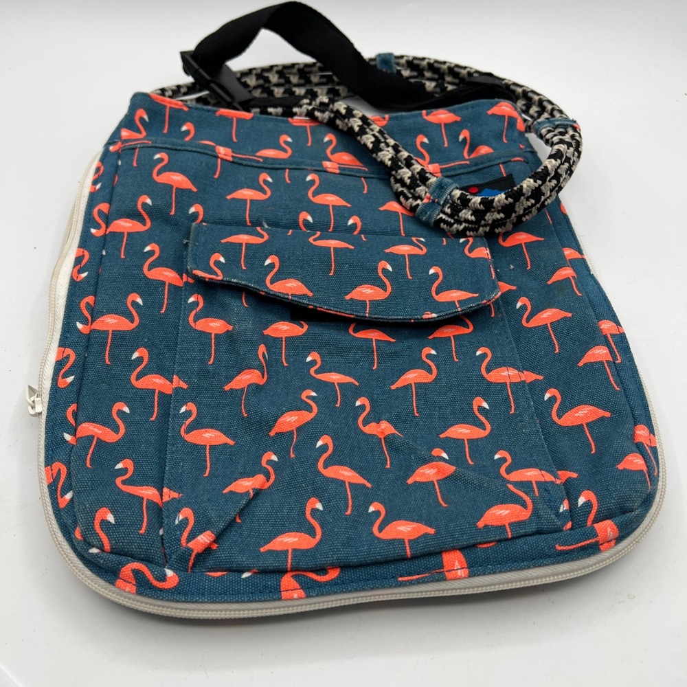 KAVU Keeper Crossbody Bag Blue Pink Flamingo Print Canvas Rope Strap Purse